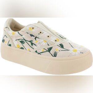 Beige Floral Embroidered Platform Sneaker - Women's